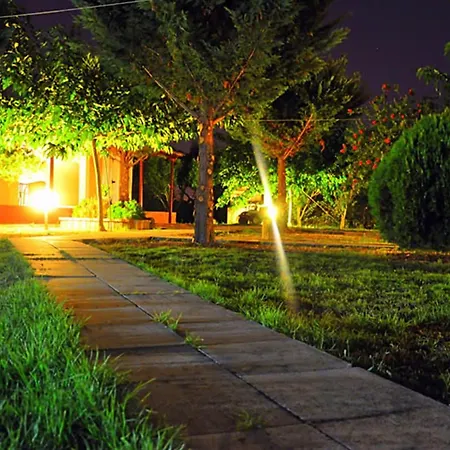 Εξοχικό σπίτι Augoustinos Sarakinádhon