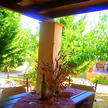 Augoustinos Country house Sarakinadhon