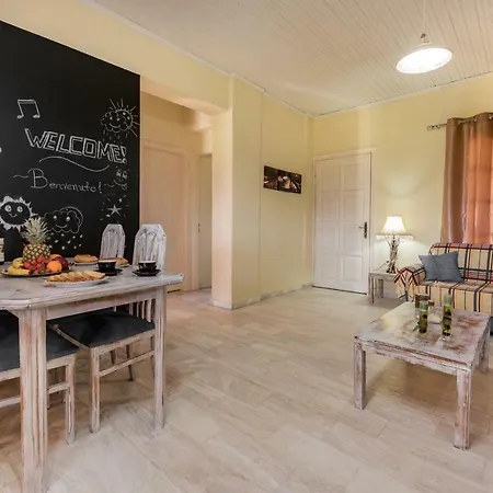 Augoustinos Sarakinádhon